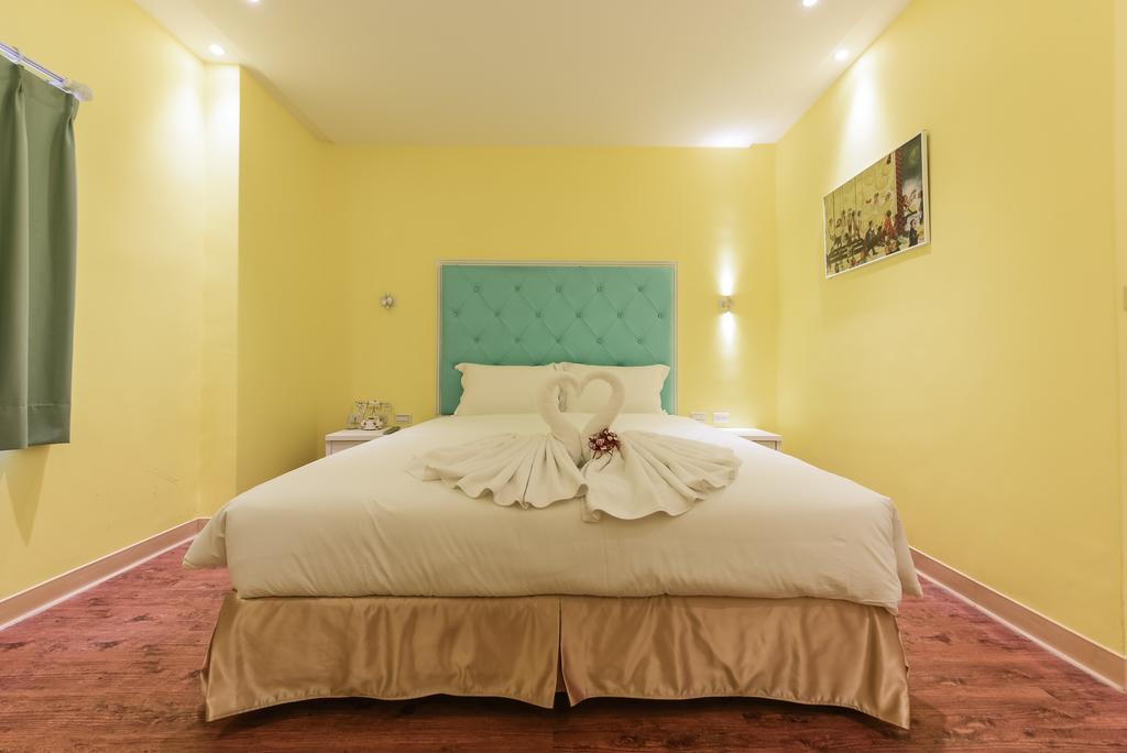 Lion King Hotel Kaohsiung Rom bilde